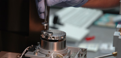 Scanning Electron Microscope Sample Stage